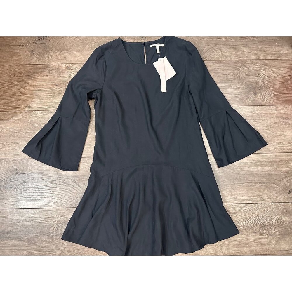 Avec Les Filles Bell Sleeve Dress NWT dusty black Small